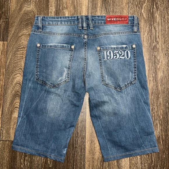 Givenchy 19520 Jeans Shorts Rare